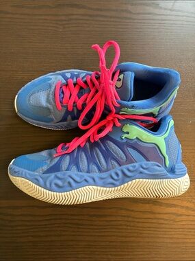 Puma Blue Athletic Sneakers with Bright Pink Laces